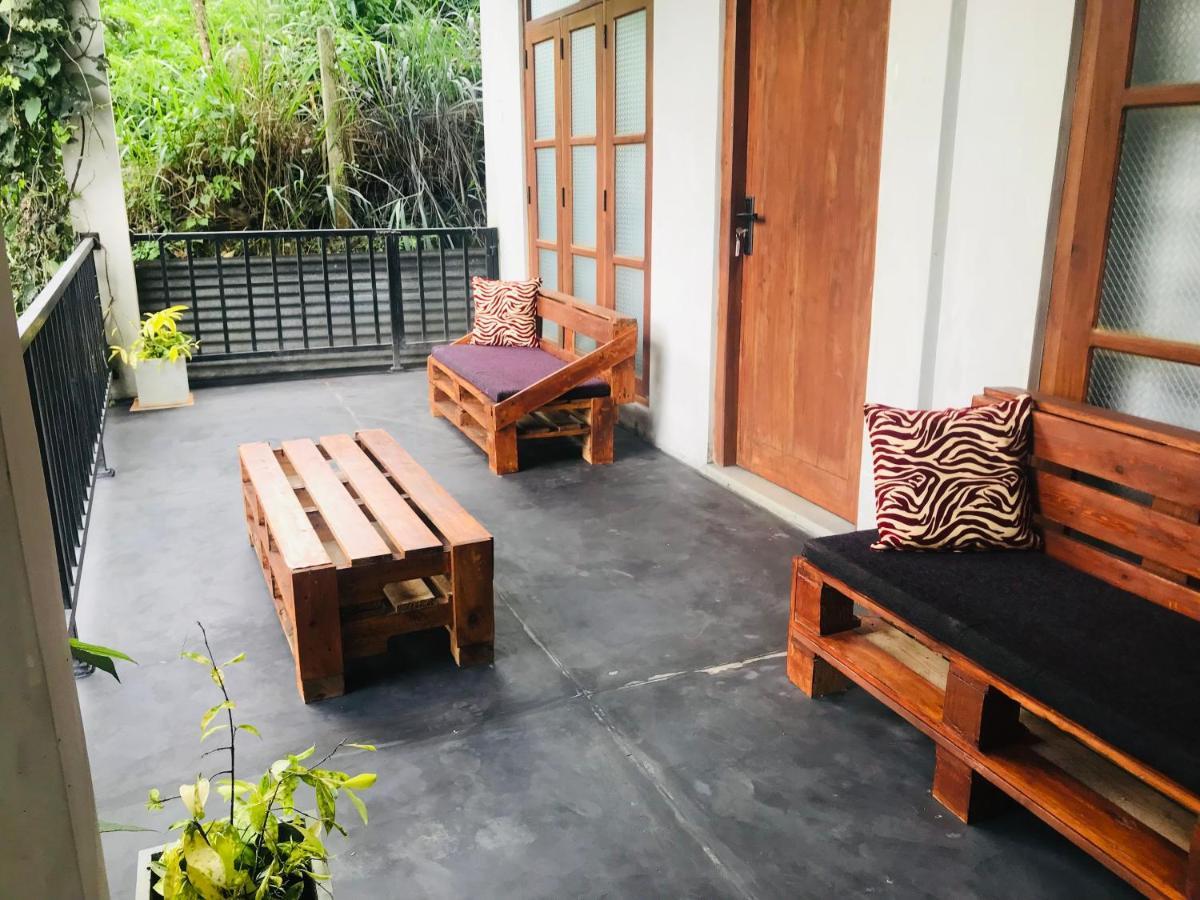Montes Ella住宿加早餐旅馆 外观 照片