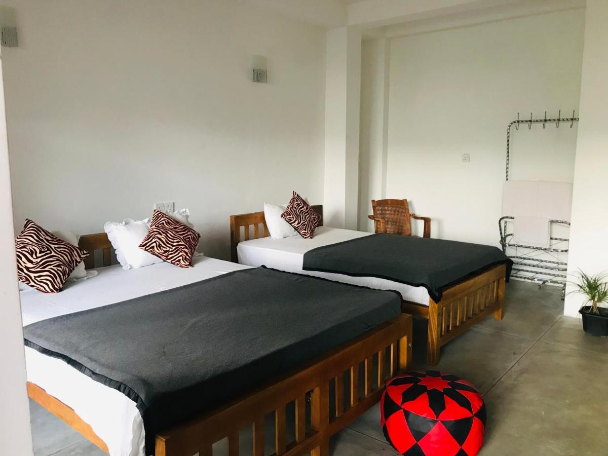 Montes Ella住宿加早餐旅馆 外观 照片