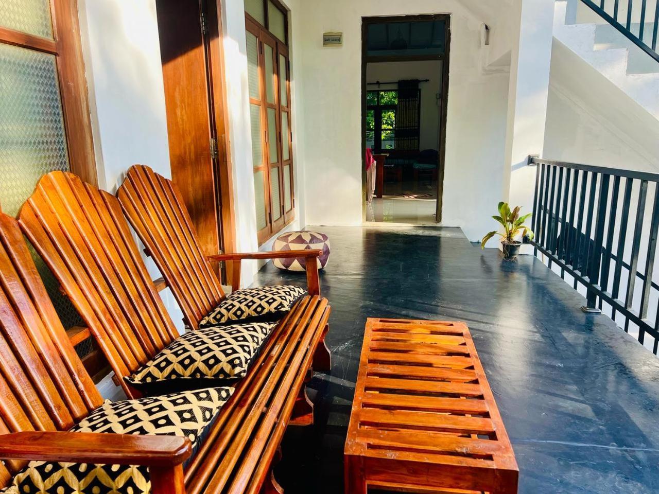 Montes Ella住宿加早餐旅馆 外观 照片